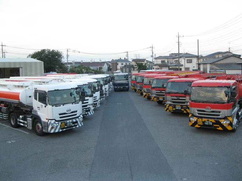 トラック運転手 実状